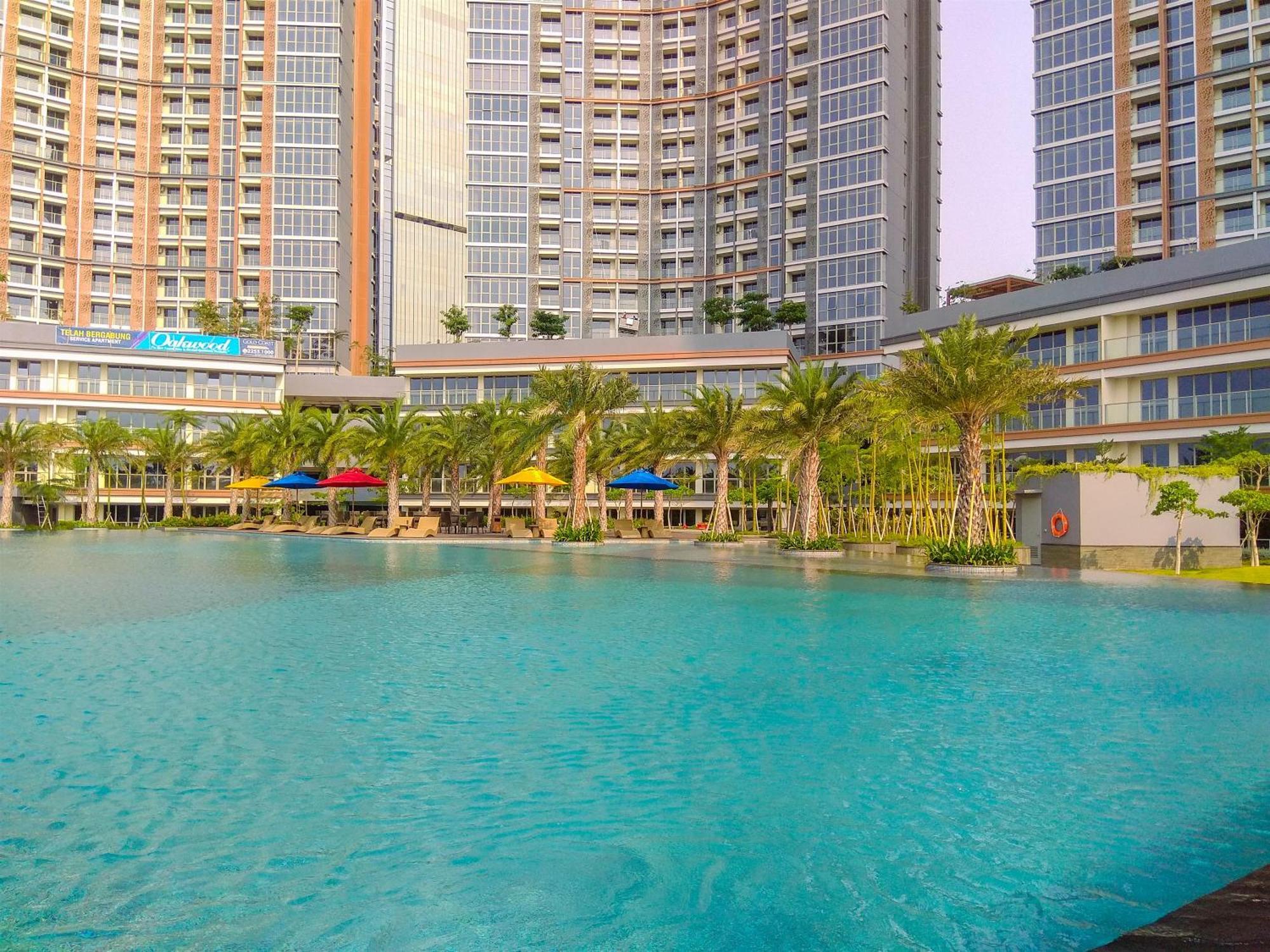 Apartment Well Furnished And Comfortable 2br Gold Coast By Travelio Jakarta